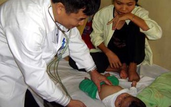 Hiểm họa từ vi&#234;m m&#224;ng n&#227;o mủ